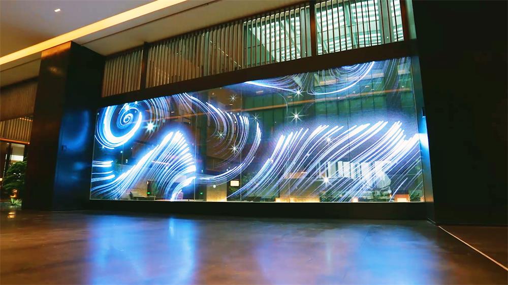 晶泓LED光电玻璃诠释五星临朐华建大酒店高品质设计(图2) 晶泓LED光电玻璃诠释五星临朐华建大酒店高品质设计(图2)