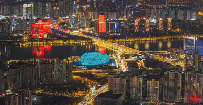 沈阳新年限定版皮肤上线了!(图1) 沈阳新年限定版皮肤上线了!(图1)