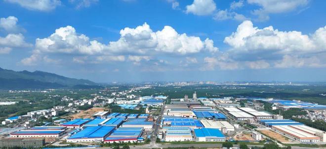 占广西191%!2024年贵港覃塘区人造板产量创新高达1346万立方米(图1) 占广西191%!2024年贵港覃塘区人造板产量创新高达1346万立方米(图1)