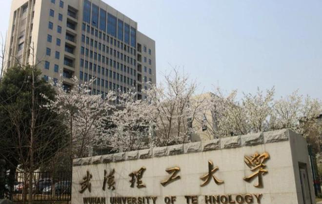 55岁宏源防水集团副总裁许渊离世工程师出身毕业院校不一般！(图5)